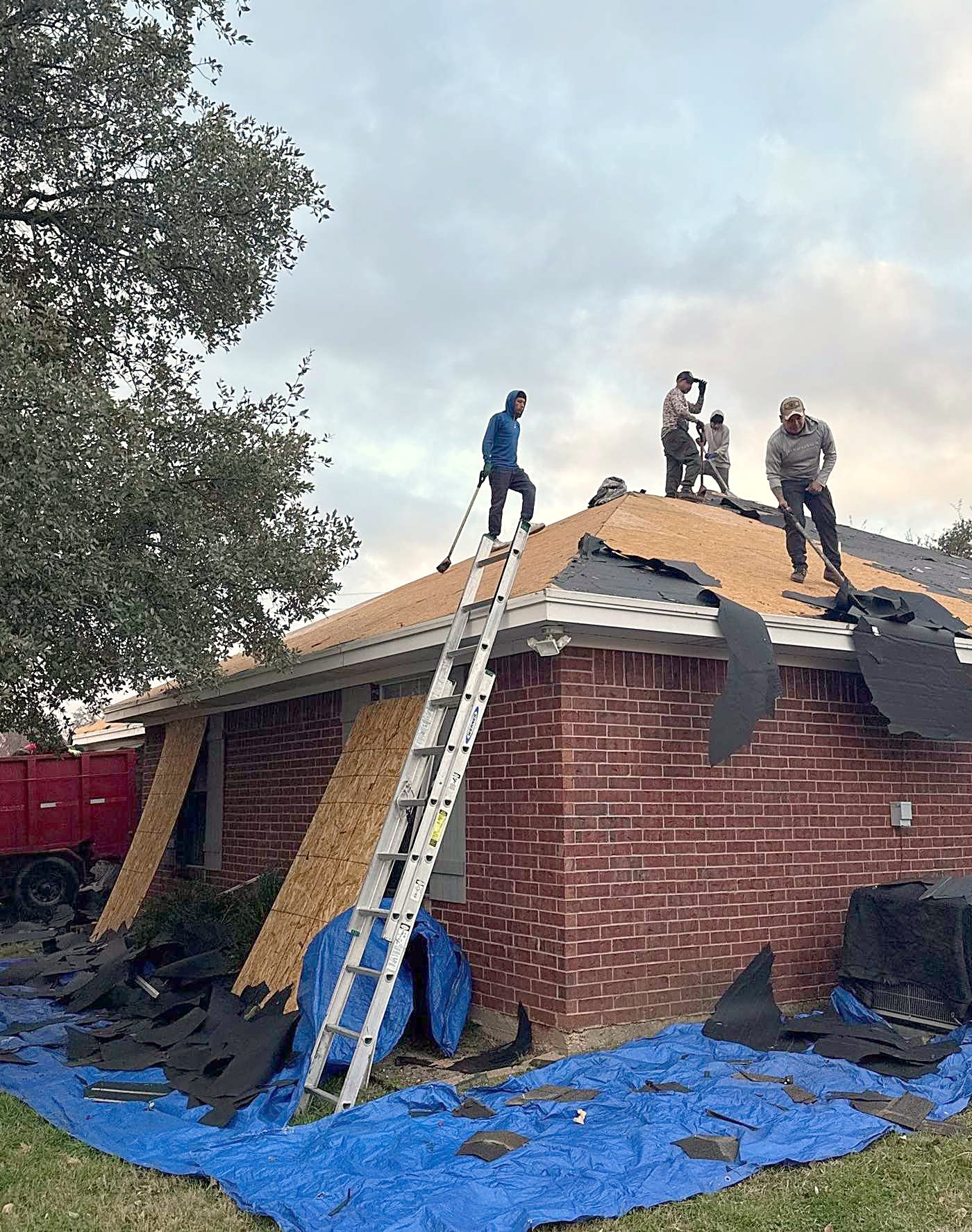 Hul-Ster Roofing LLC at work in Fort Worth, Benbrook, Crowley and West Tarrant County, TX